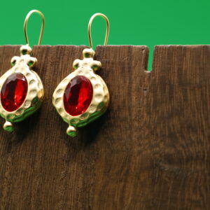 Aretes Con Cristal Rojo