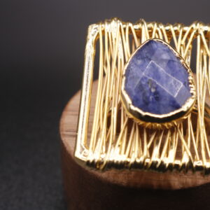Anillo baño de oro rectangular cuarzo azul  (ajustable)