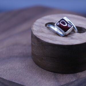 Anillo Escarlata 925