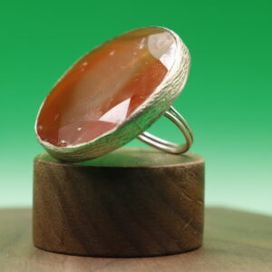 Anillo Maximalista Circulo Calcedonia (ajustable)