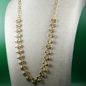 Collar Mediano dorado de caracolas