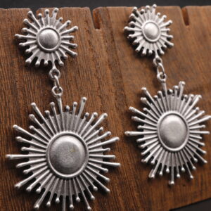 Aretes Doble Sol ( se repite) no pasar exste número a shopify)
